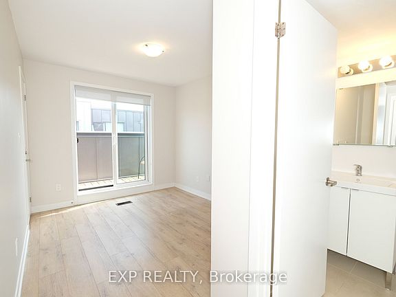 5th image of 1740 Simcoe St N #40