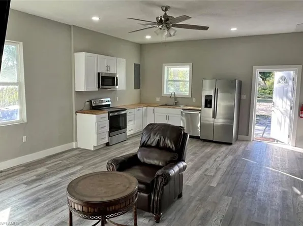 2640 Larmie ST, FORT MYERS, FL 33916
