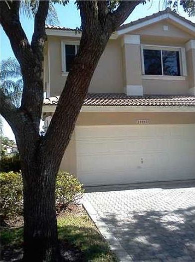 2nd image of 15882 SW 12th St