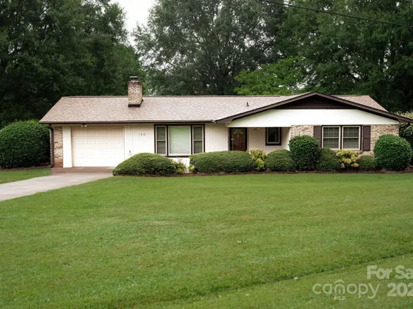 166 Tryon School Loop Rd, Bessemer City, NC 28016