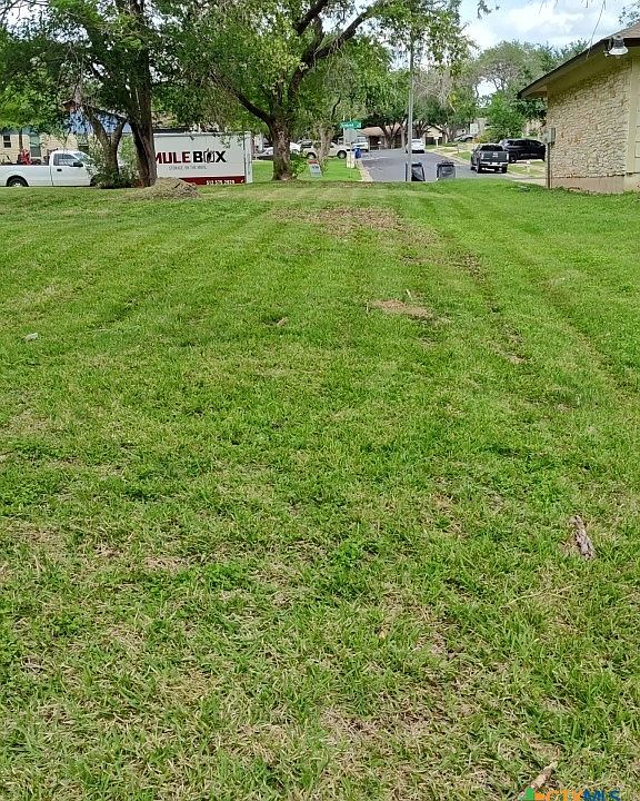 1st image of 4700 Bundyhill Dr