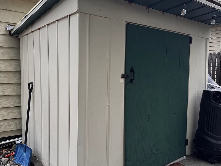 Storage shed