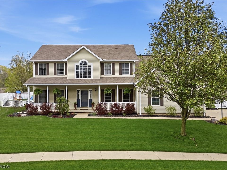 1st image of 895 Williamsburg Ct