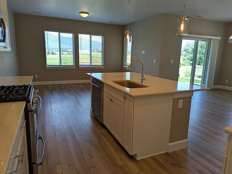1854 Peak Prairie Ln — Photo 7