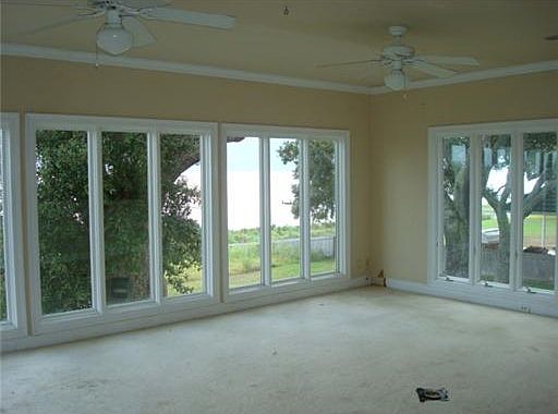 3rd image of 1909 Waters Edge Dr