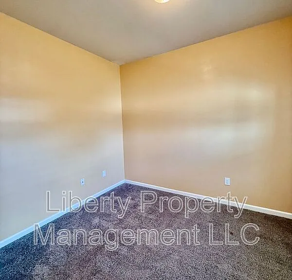 145 Deodora Ln — Photo 19