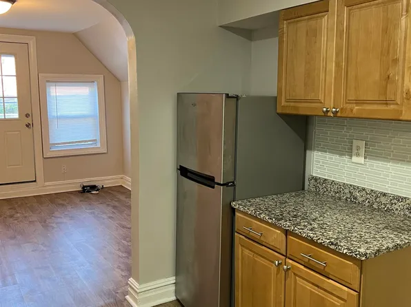 43 Liberty Place image 5 of 17