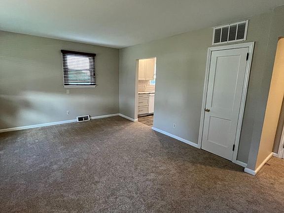 4th image of 23 Paul Rd