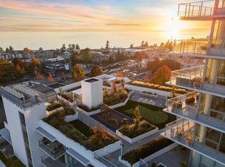 1342 Johnston Rd #804, White Rock, BC V4B3Z3