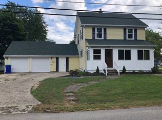 102 W Liberty St, Butler, IN 46721