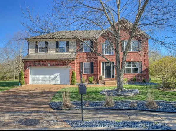 7044 Timber Oak Dr, Mount Juliet, TN 37122
