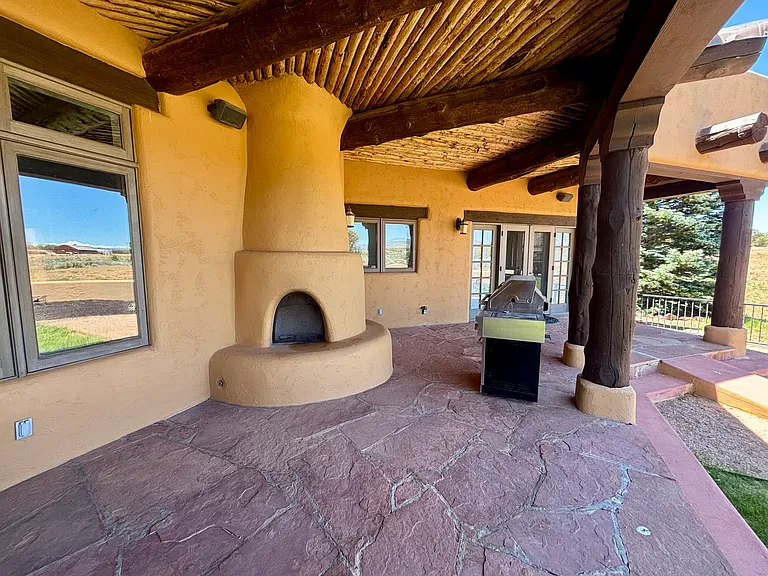 405 Rancho Milagro Way — Photo 25