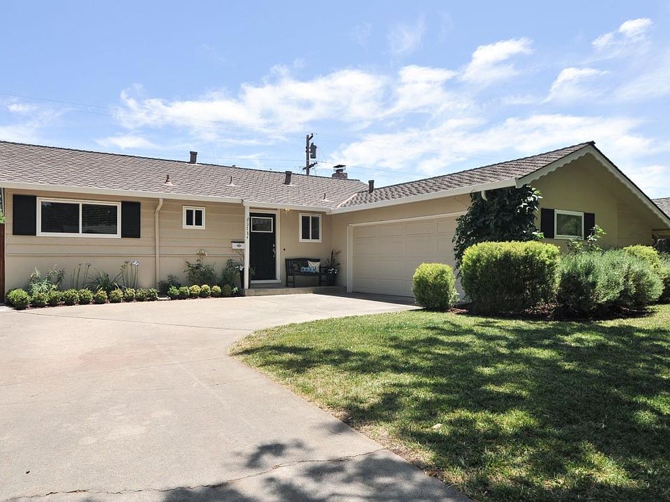 1st image of 3584 Willowood Dr