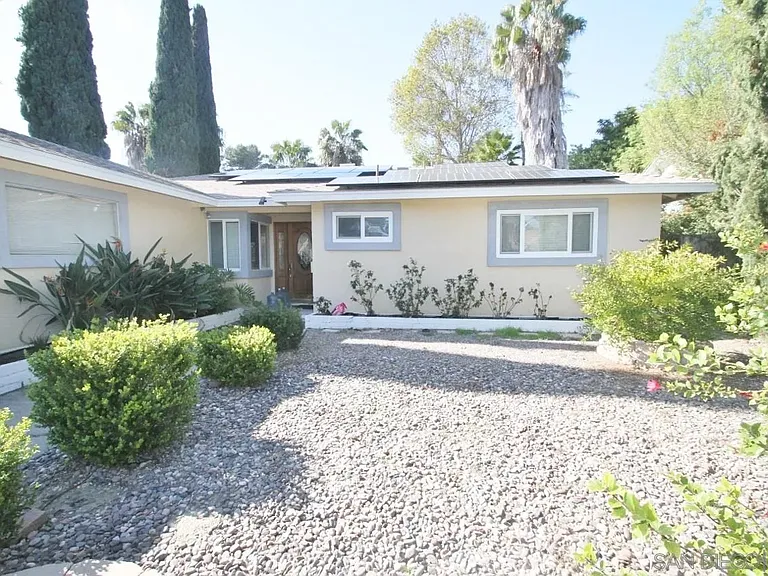 15170 Andorra Way — Photo 2
