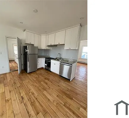 11 Wright St #3 — Photo 1