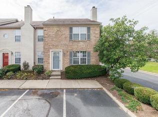 3175 Kirklevington Dr #233, Lexington, KY 40517