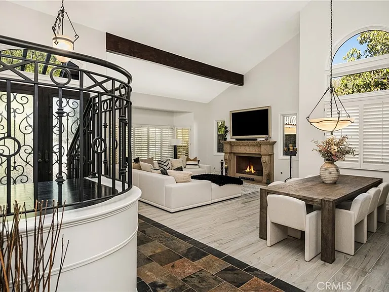 2281 Orchard Dr — Photo 10