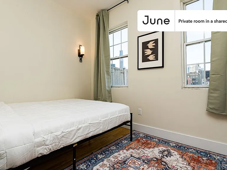 21 Carlton Ave #B — Photo 1
