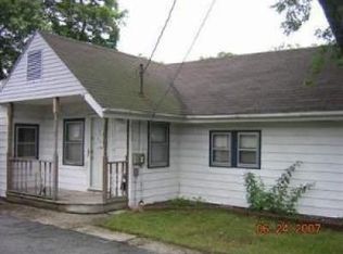 12732 Bell St, Cedar Lake, IN 46303