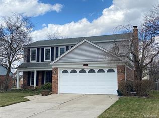 45200 Twining St, Canton, MI 48187