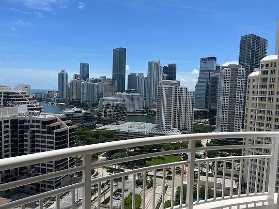4th image of 848 Brickell Key Dr APT 2303