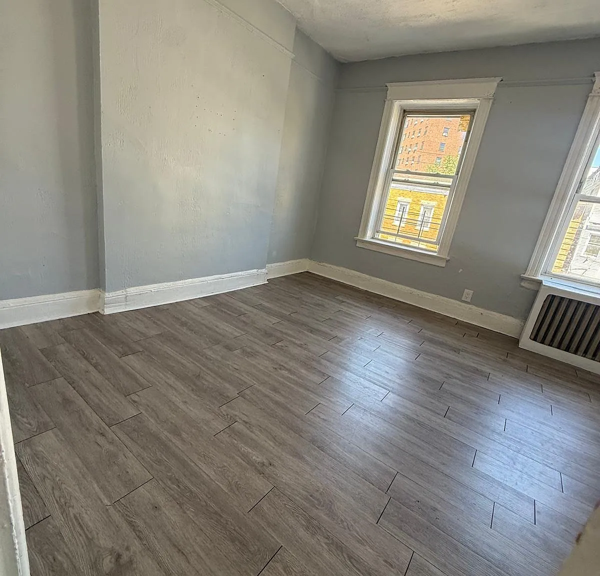 2 bed, 1.0 bath, $2,300 — Photo 2