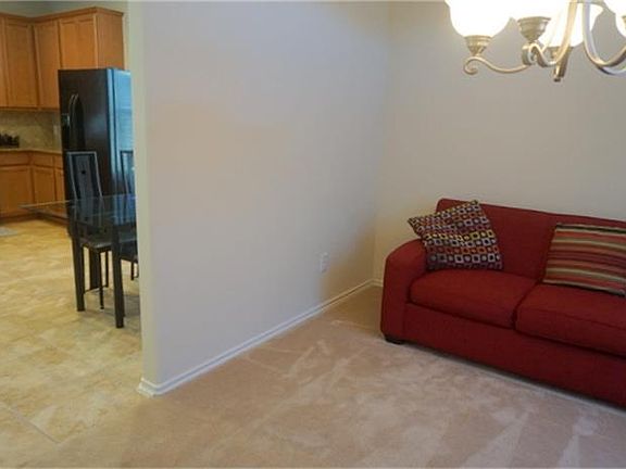 4th image of 2513 Sandvalley Way