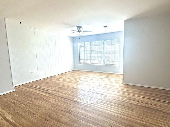 5th image of 6004 Linden Ln