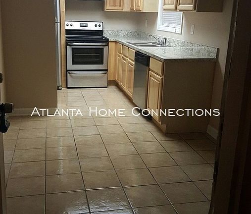 5th image of 3150 Chimney Rdg W