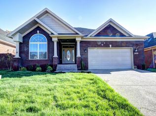 9912 Cedar Garden Dr, Louisville, KY 40291