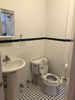 5th image of 214 E 90th St #2W