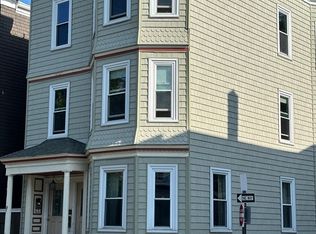 633 E 8th St, South Boston, MA 02127