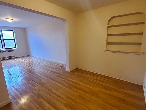 3rd image of 6620 Wetherole St APT 6M