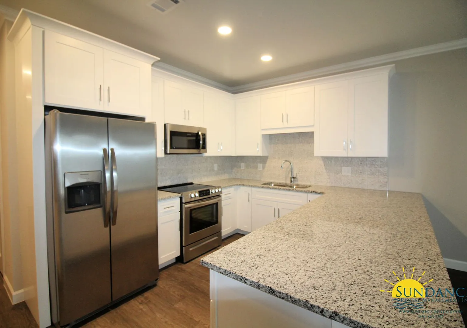 Custom Fort Walton Beach Townhouse in Gated Community! — Photo 3