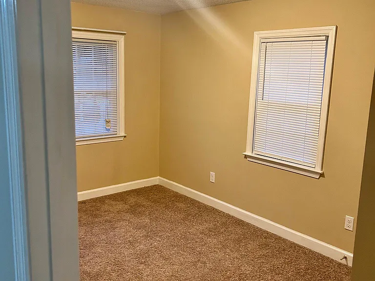 1610 Reynolds St — Photo 7