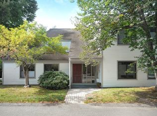 28 Concord Greene UNIT 2, Concord, MA 01742