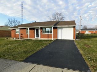 1037 Nutmeg Sq N, Troy, OH 45373