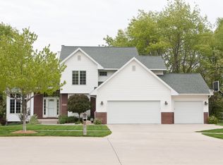 4908 Black Ivy Ct NE, Cedar Rapids, IA 52411