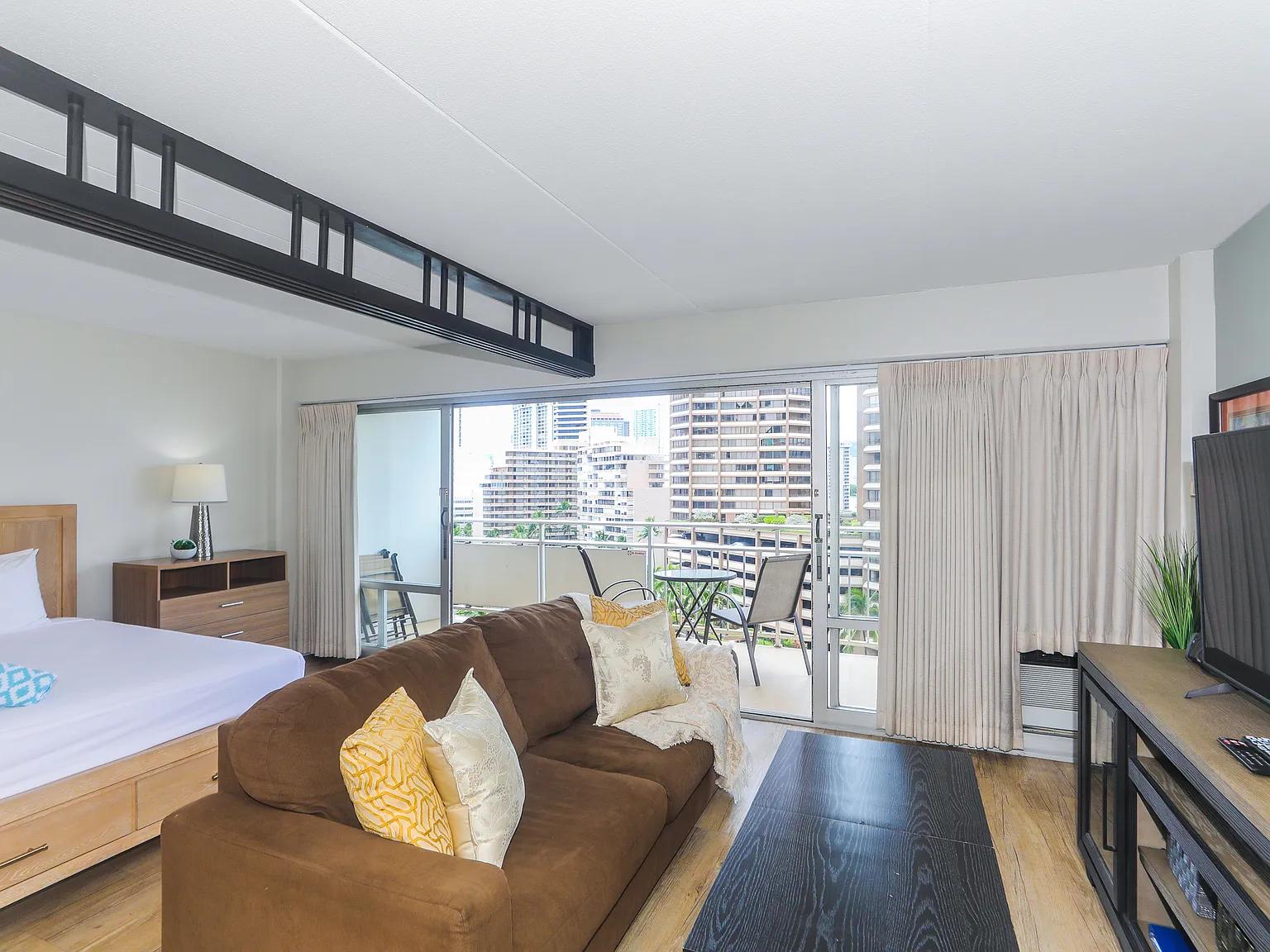 1 bed, 500 sqft, $3,000 — Photo 2