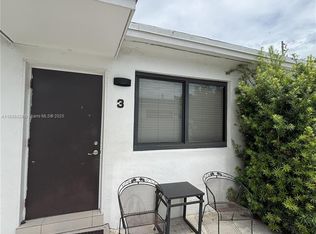 1911 NW 30th St #3, Miami, FL 33142