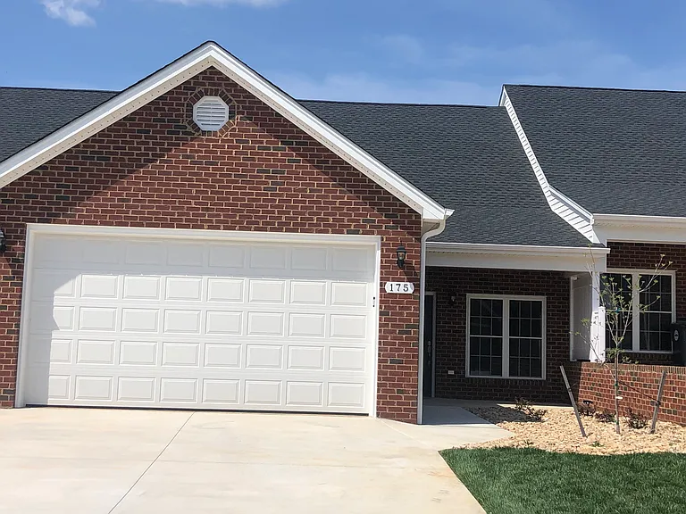175 Villa Oak Cir — Photo 27