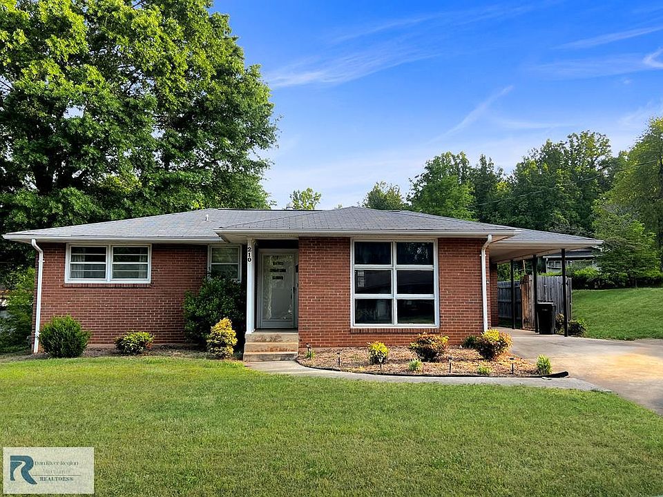 1st image of 210 Brightwell Dr