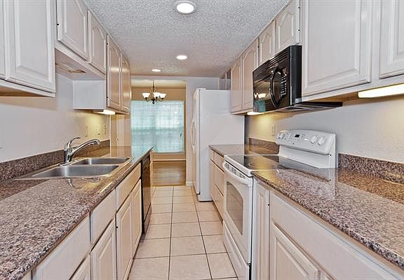 4th image of 6754 Eastridge Dr APT 105