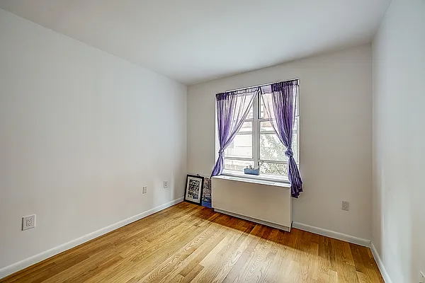 Sold by Redfin Real Estate | media 15