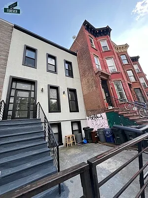 Rented by Fifth & Forever LLC | media 29