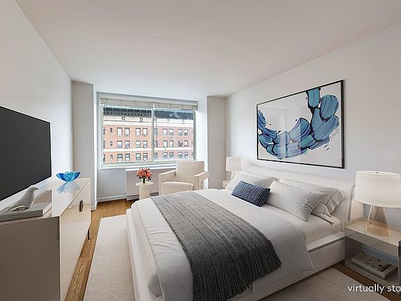 3rd image of 250 W 90th St APT 16J