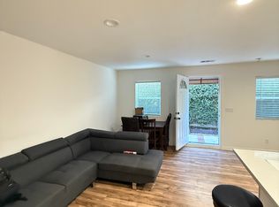 8758 Oakdale Ave, Northridge, CA 91324
