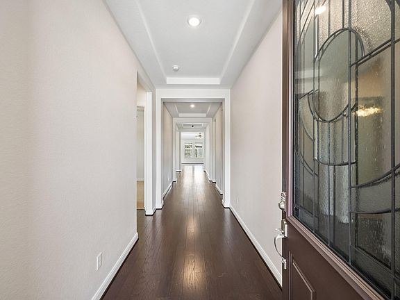 4th image of 2311 Barrington Field Ln