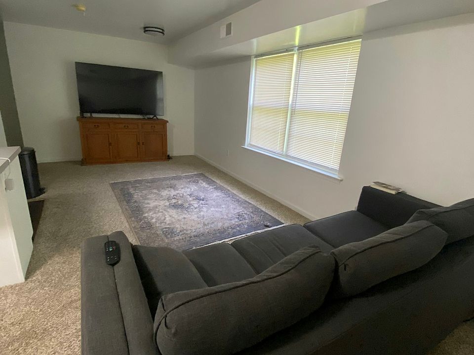 1st image of 507 Capitol Hwy APT 103