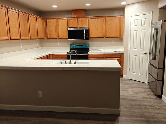 2nd image of 250 Whimbrel Cir